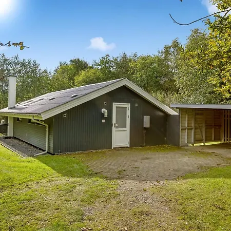 Дом отдыха Dimo - 30km From The Sea By Interhome