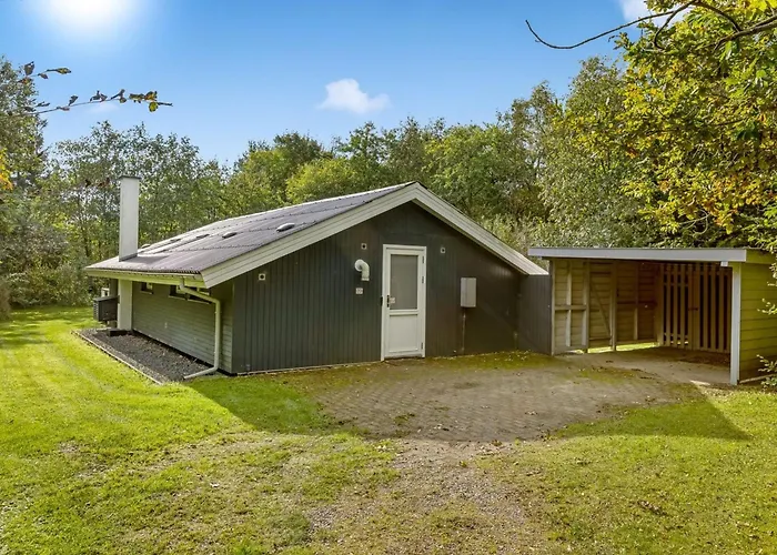 Дом отдыха Dimo - 30km From The Sea By Interhome