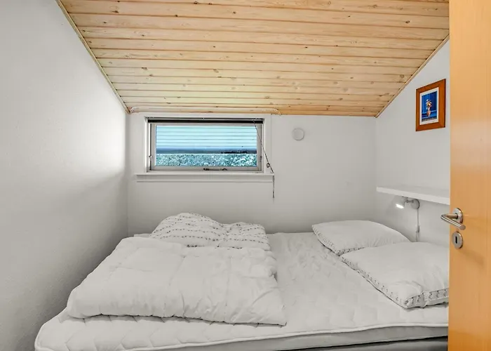 Дом отдыха Dimo - 30km From The Sea By Interhome Toftlund