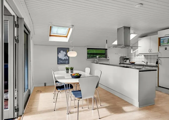 Дом отдыха Dimo - 30km From The Sea By Interhome Toftlund